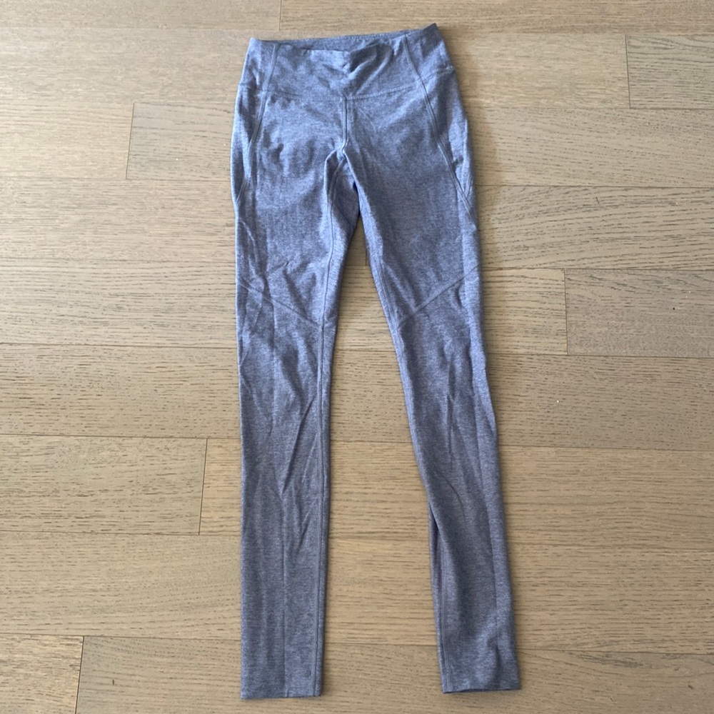 NEVER WORN. Outdoor Voices Legging, Size XS.